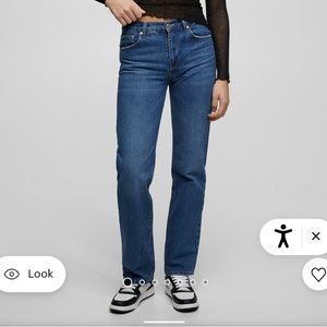 NEVER WORN WITH TAGS pull and bear jeans!!!